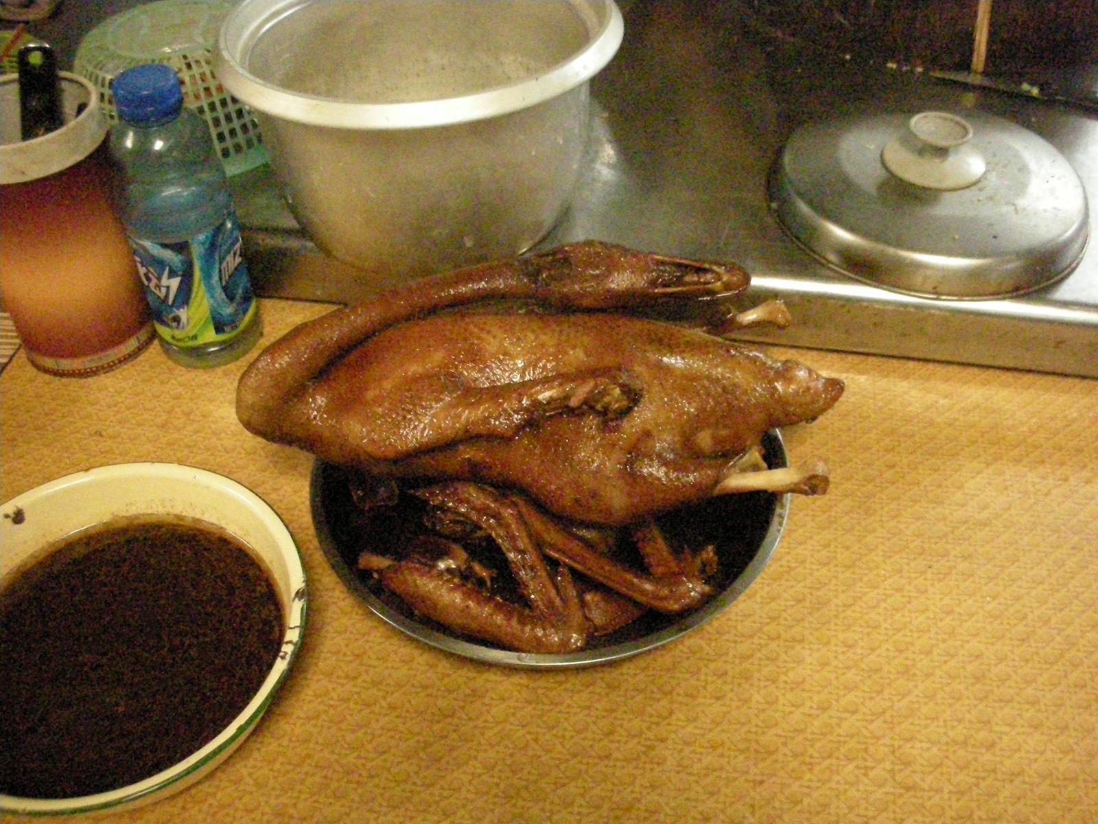 「華僑の第一の故郷」と呼ばれる開平(その3．開平の郷土料理偏(エミュー肉に初挑戦!!))。
